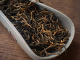 Qiao Mu Hong Cha from Pu'er County, AA, 2025