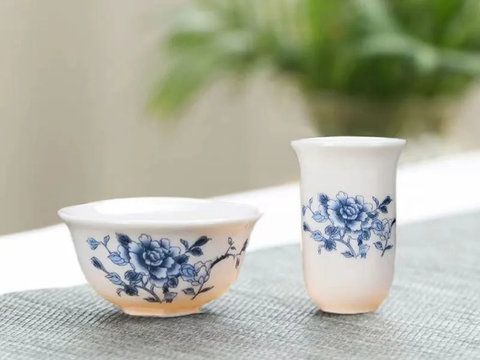 Tea cups set, ceramic, 2 elements