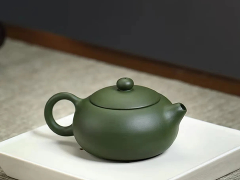 Teapot, Yixing clay, 170 ml