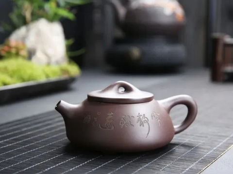 Teapot, Yixing clay, 185 ml
