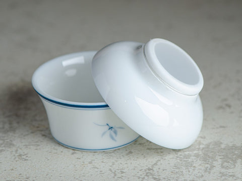 Sito #83, porcelana